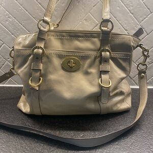 Coach Chelsea Tote Patent Leather Bag F14022